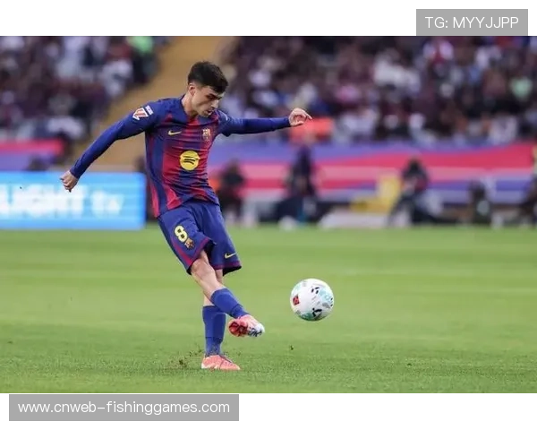 巴萨佩德里伤缺，中场小将贝尔纳尔获替补机会