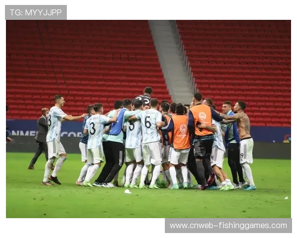 正统美国至尊阻止至尊群雄干扰比赛，助力吉旺·埃文斯单打击败美国至尊